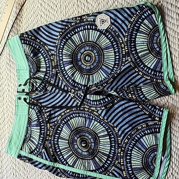 VISSLA Other - Vissla Swim Trunks Men’s 28 Board Shorts Sustainable surf water ski sports